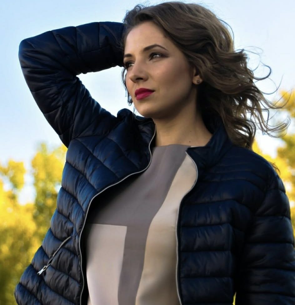 social photo marketplace